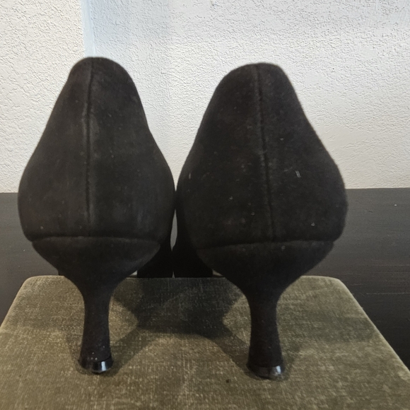 Andrea Carrano Milk kitten heels black suede sz 39 1/2 - Picture 5 of 10